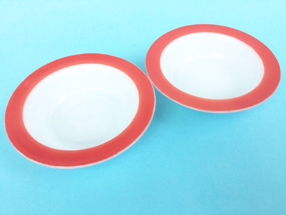 Conjunto de 2 Tigelas JAJ Pyrex | anos 60 | Branco e Rosa | 15 cm