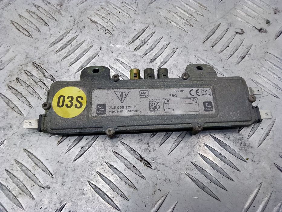 Усилитель антенны 95564710400 для Porsche Cayenne 9PA 955/957 2002-201