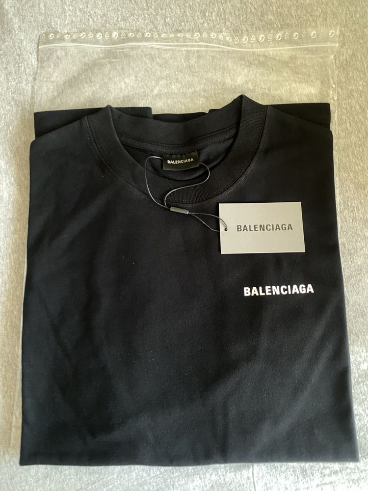 T shirt balenciaga