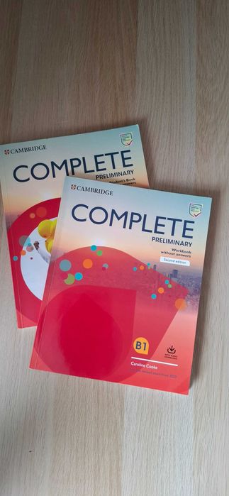 Podrecznik i ćw. Angielski Complete preliminary Cambridge