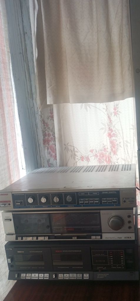 AIWA F220, Вега у120, нота