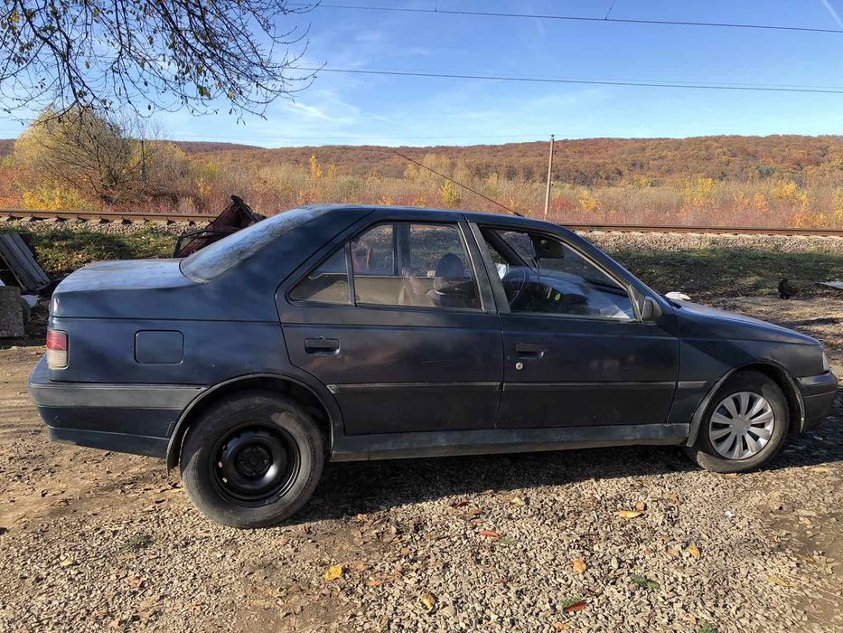 Продам або обміняю пежо 405