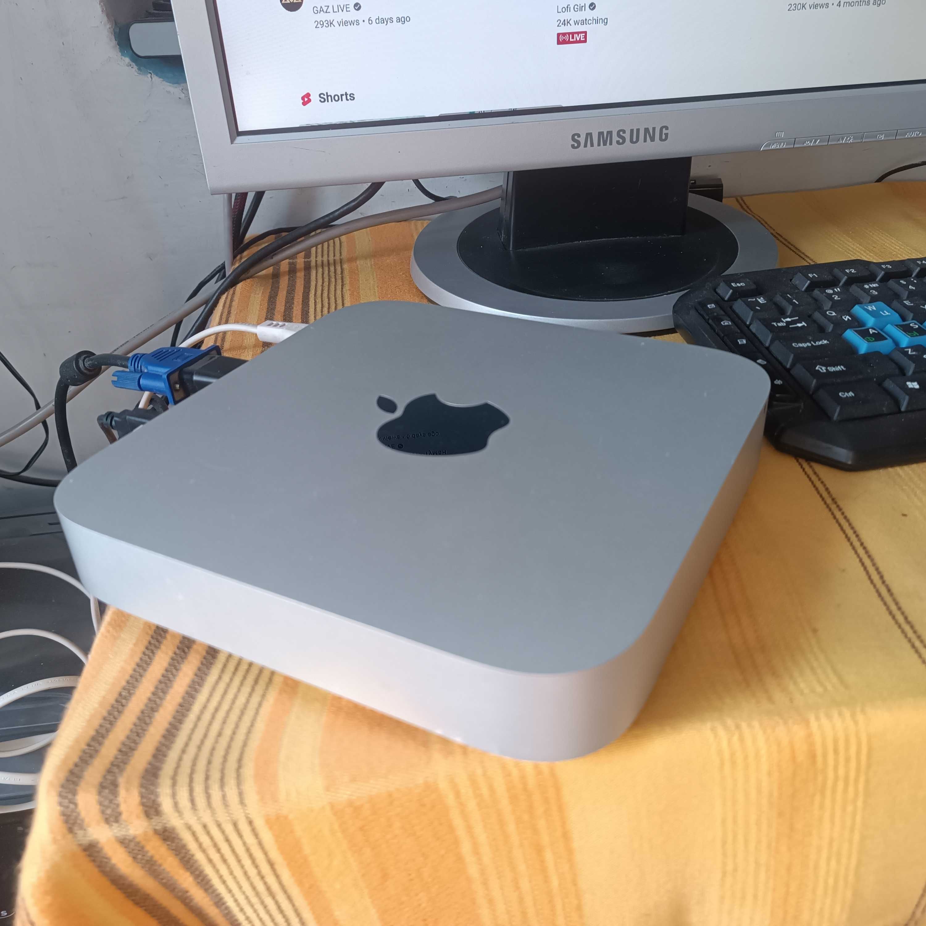 Продам mac mini mid 2011