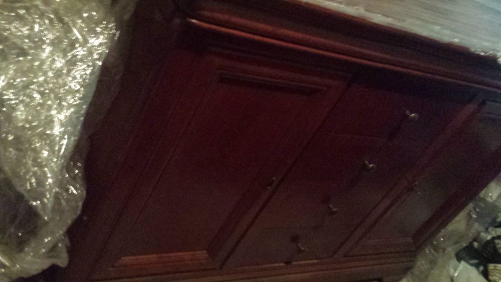 Aparador /sapateira 100% cerejeira