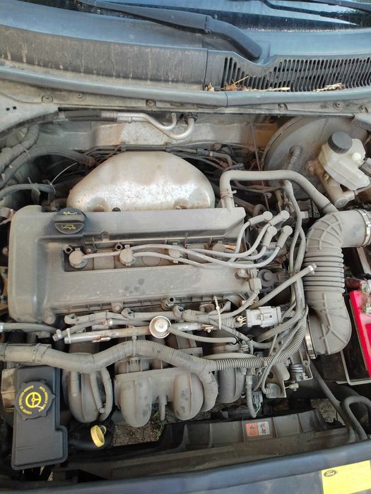 Ford Mondeo 3 Двигун 1.8 бензин