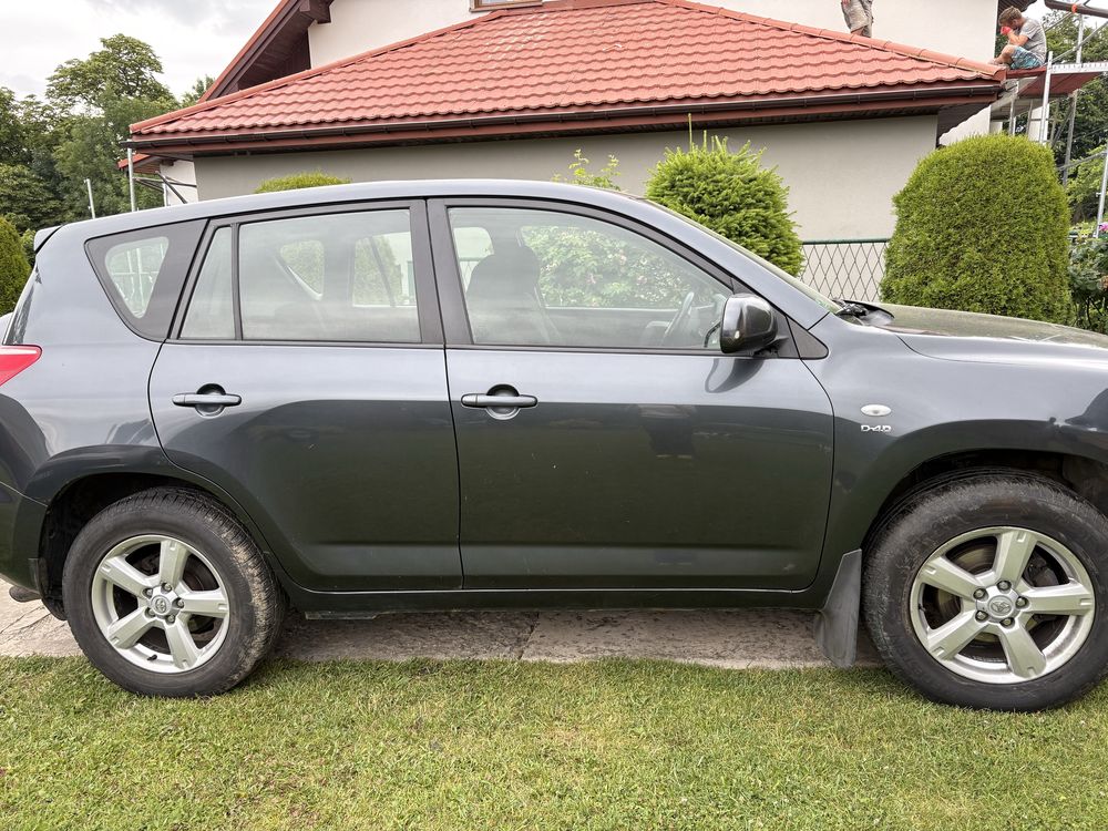 Toyota RAV 4 używana