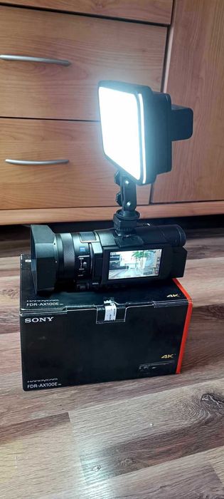 kamera sony fdr ax100e 4K plus lampa LED170