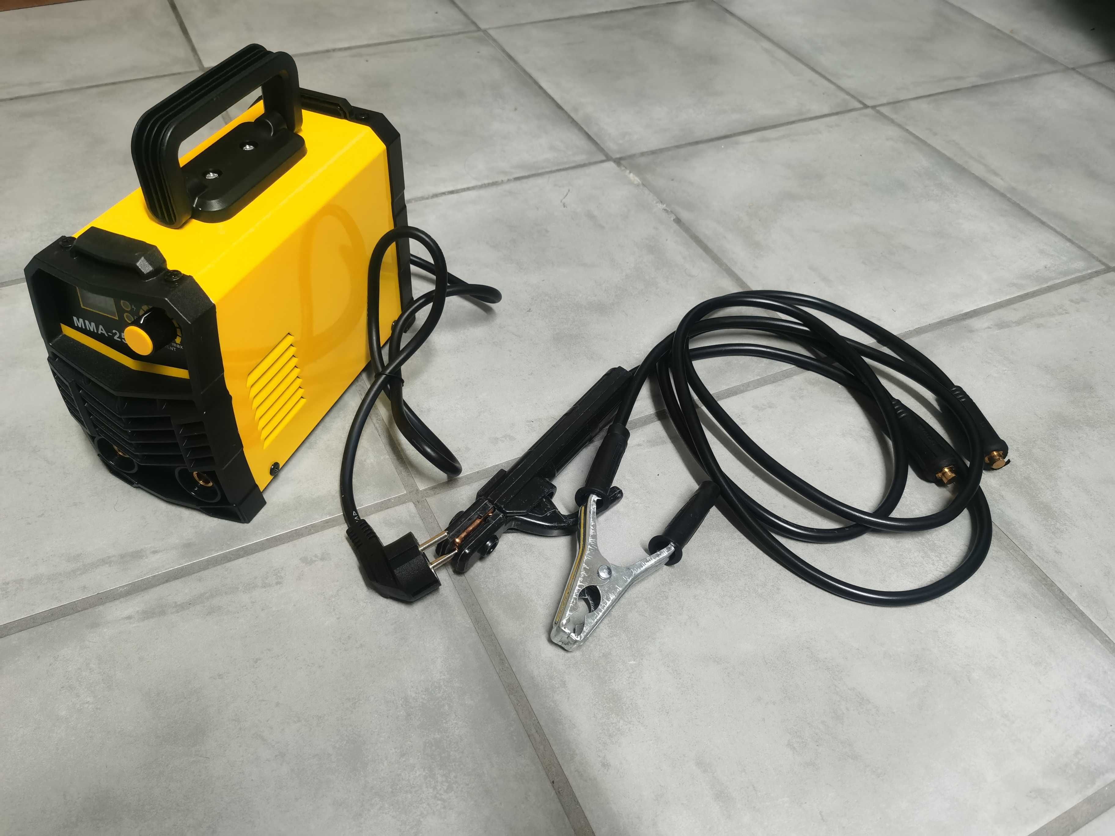 Aparelho soldar mini / inverter - 250A - 65€ - NOVO