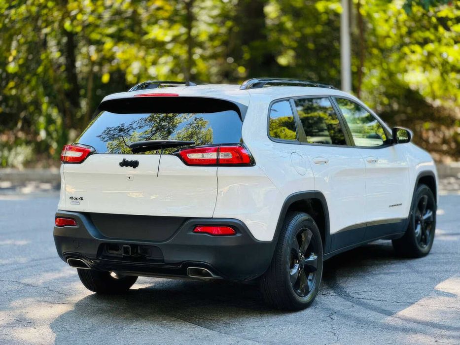 Jeep Cherokee Limited      2016