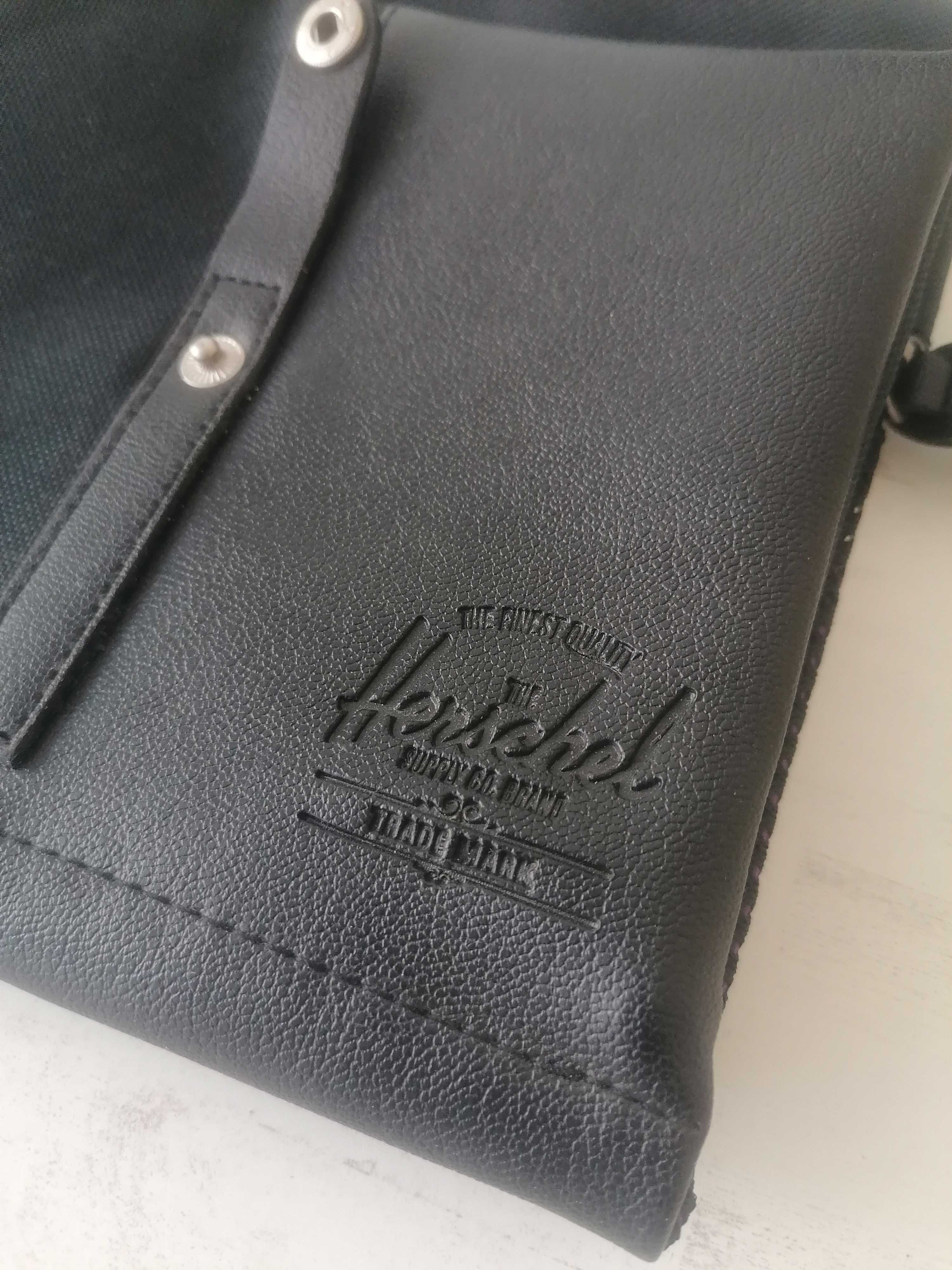 Bolsa Mala Carteira em Pele Couro Herschel