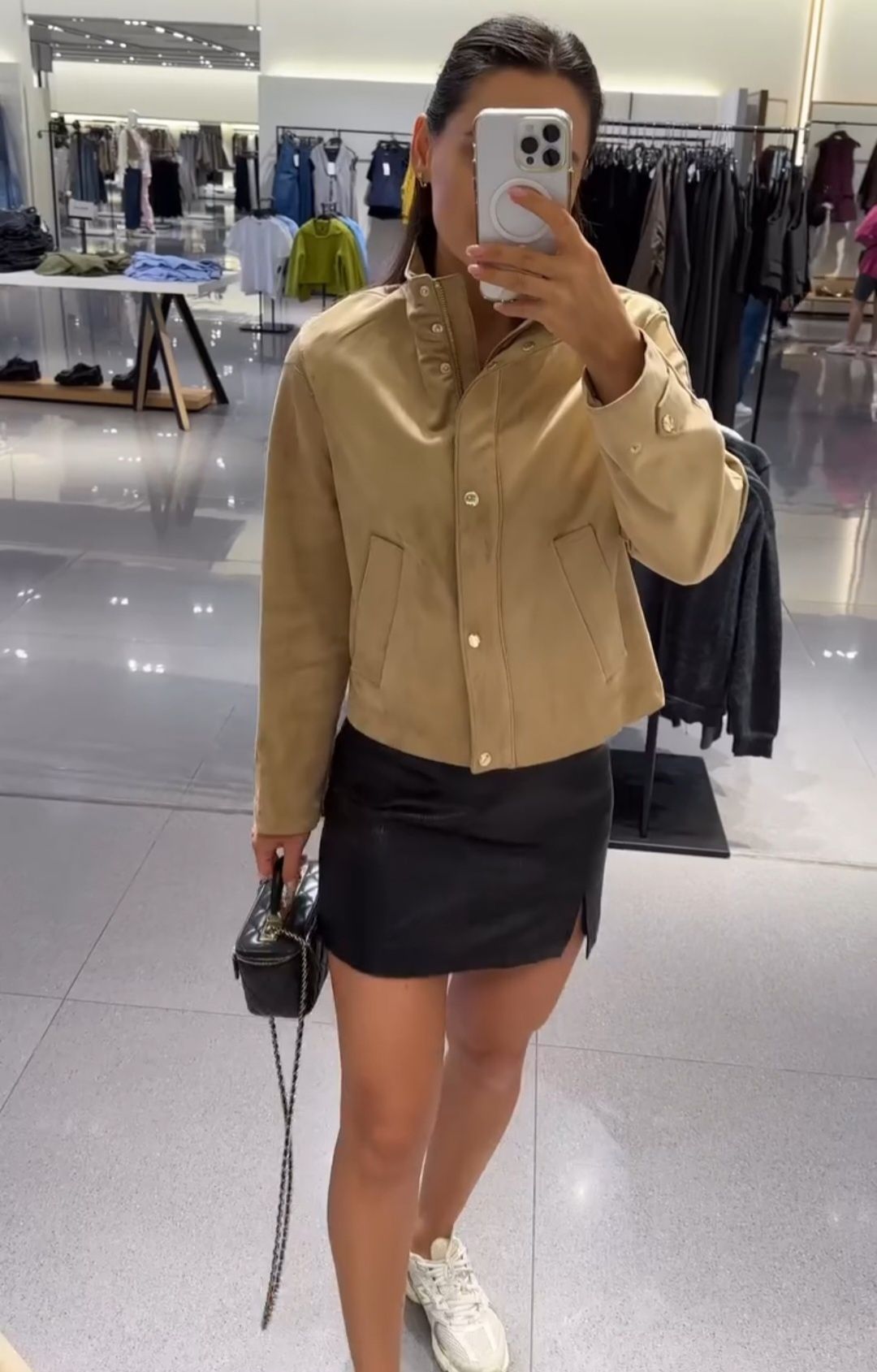Куртка Zara замша бомбер