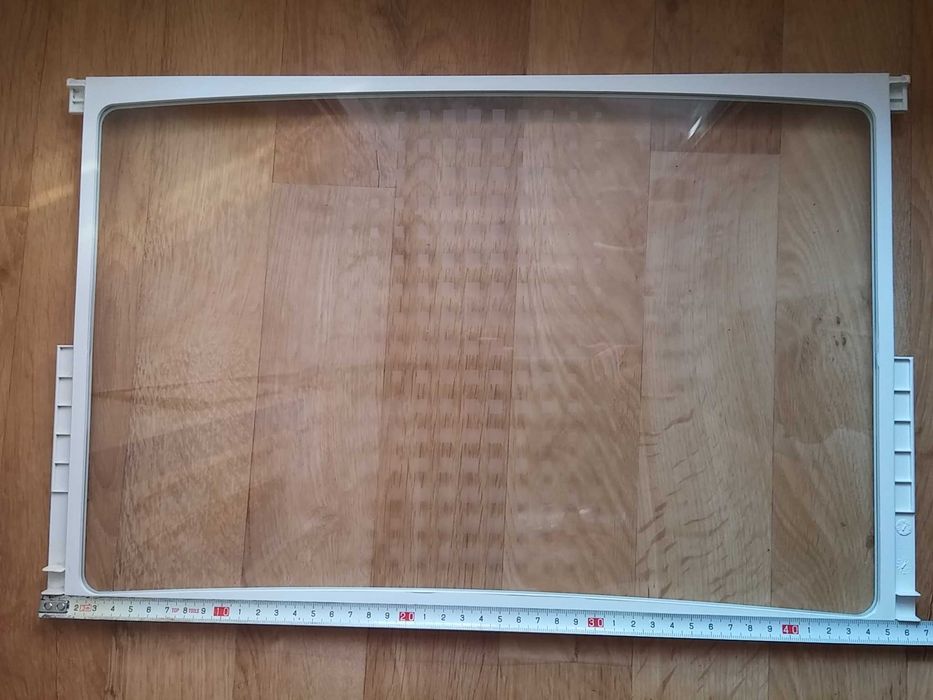 Скляна полка для холодильника (46,7х30,2см) *Нова*  Модель невідома.