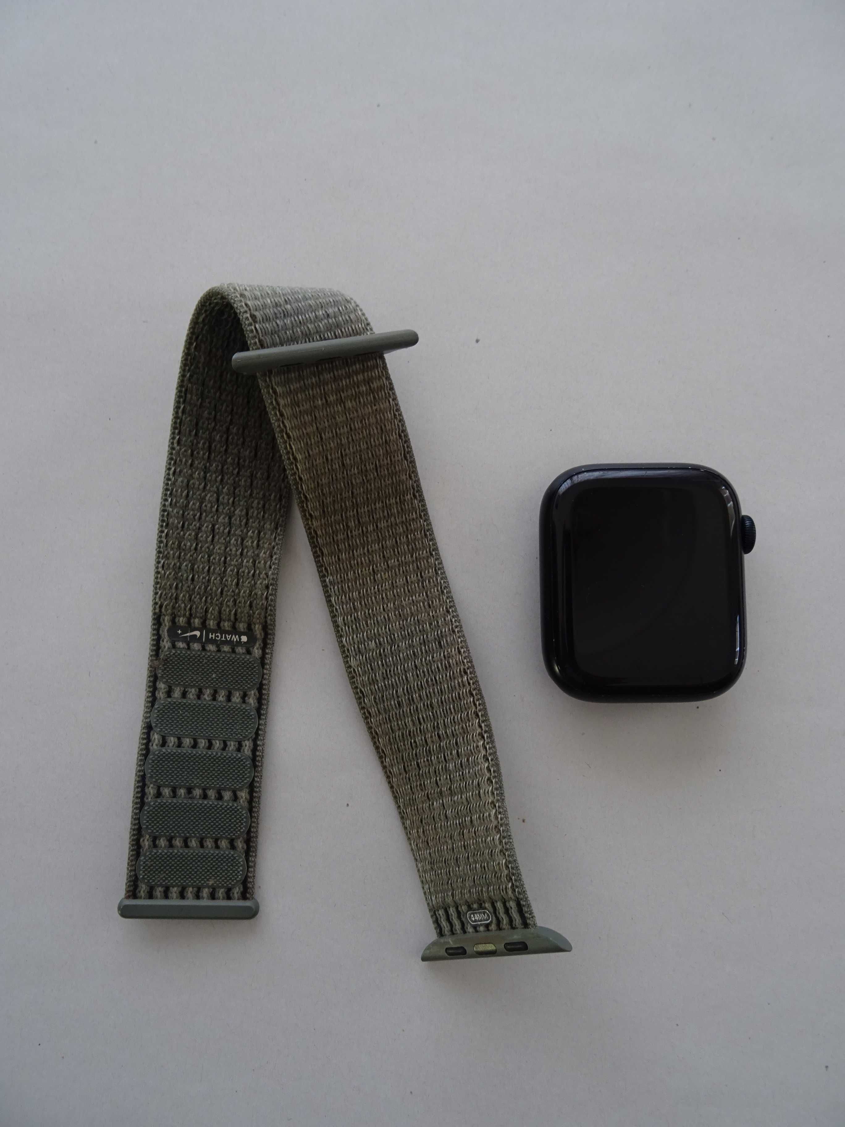 Apple watch series 7 45 mm cor meia-noite