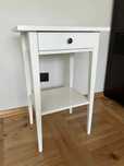 Ika stolik Hemnes