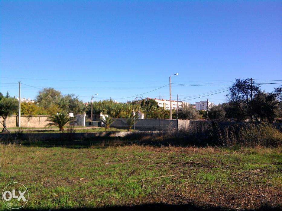 Vende-se terreno urbano 600m2 em elvas