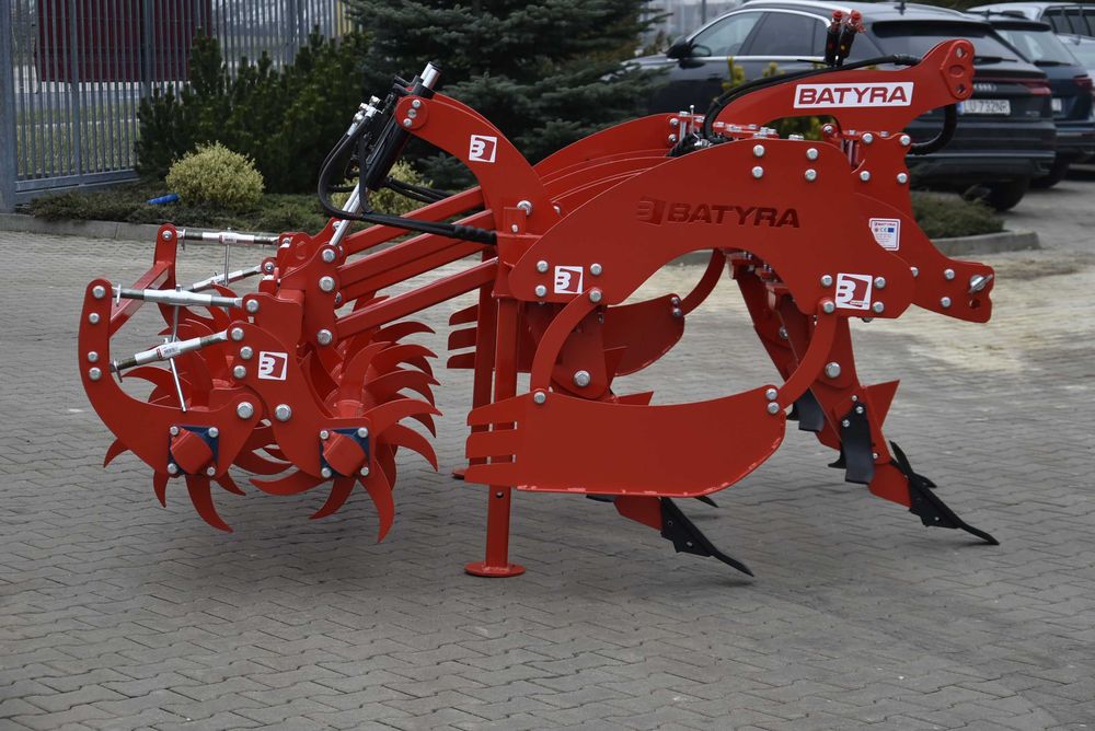 Pług Dłutowy Bezorkowy Głębosz HECTOR - BATYRA Lublin