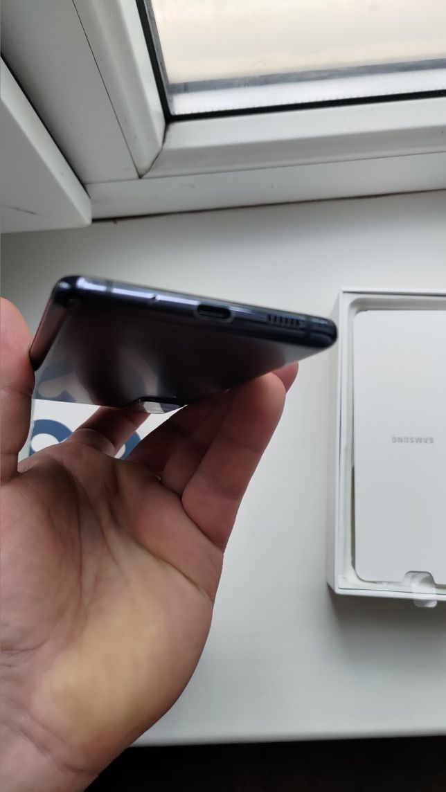 Samsung S20Fe офіціал 6/128 без втручань