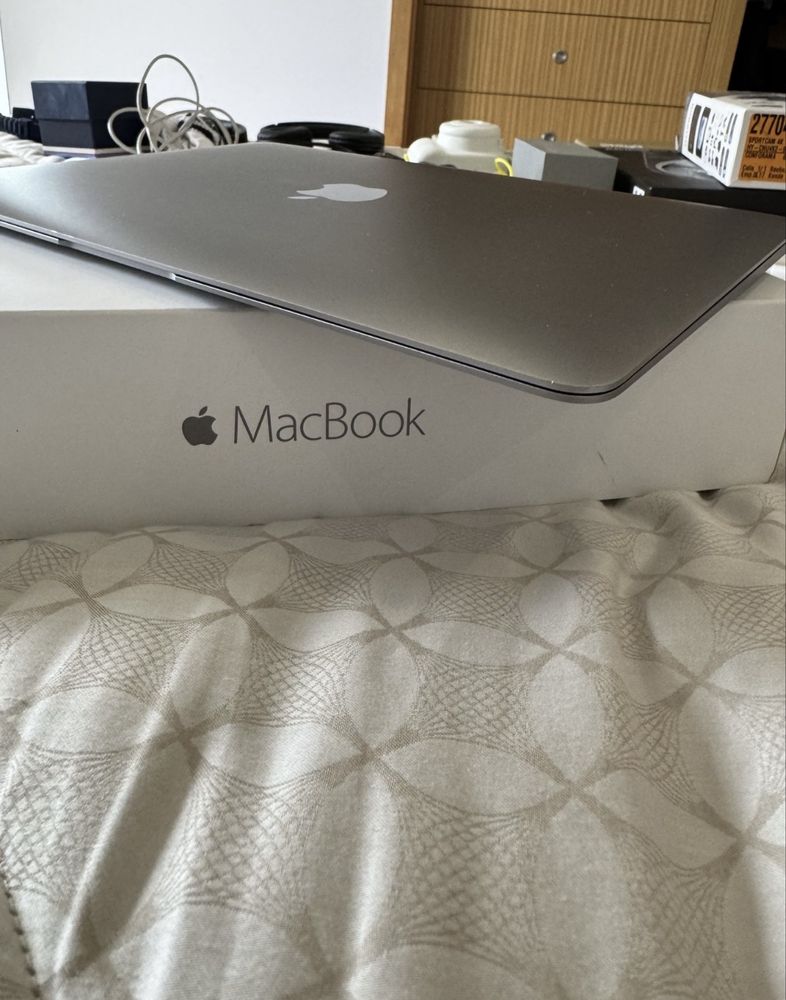 Macbook 12 Apple