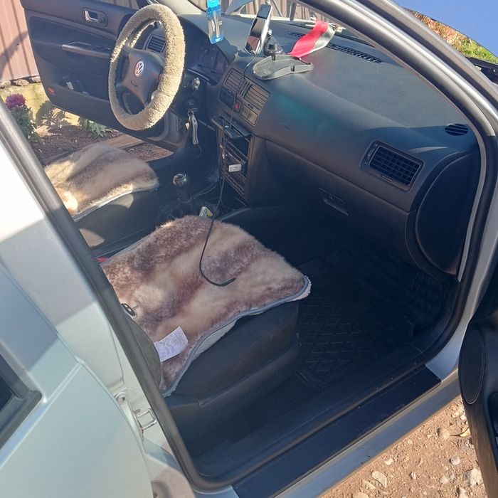 aвто легкове бора