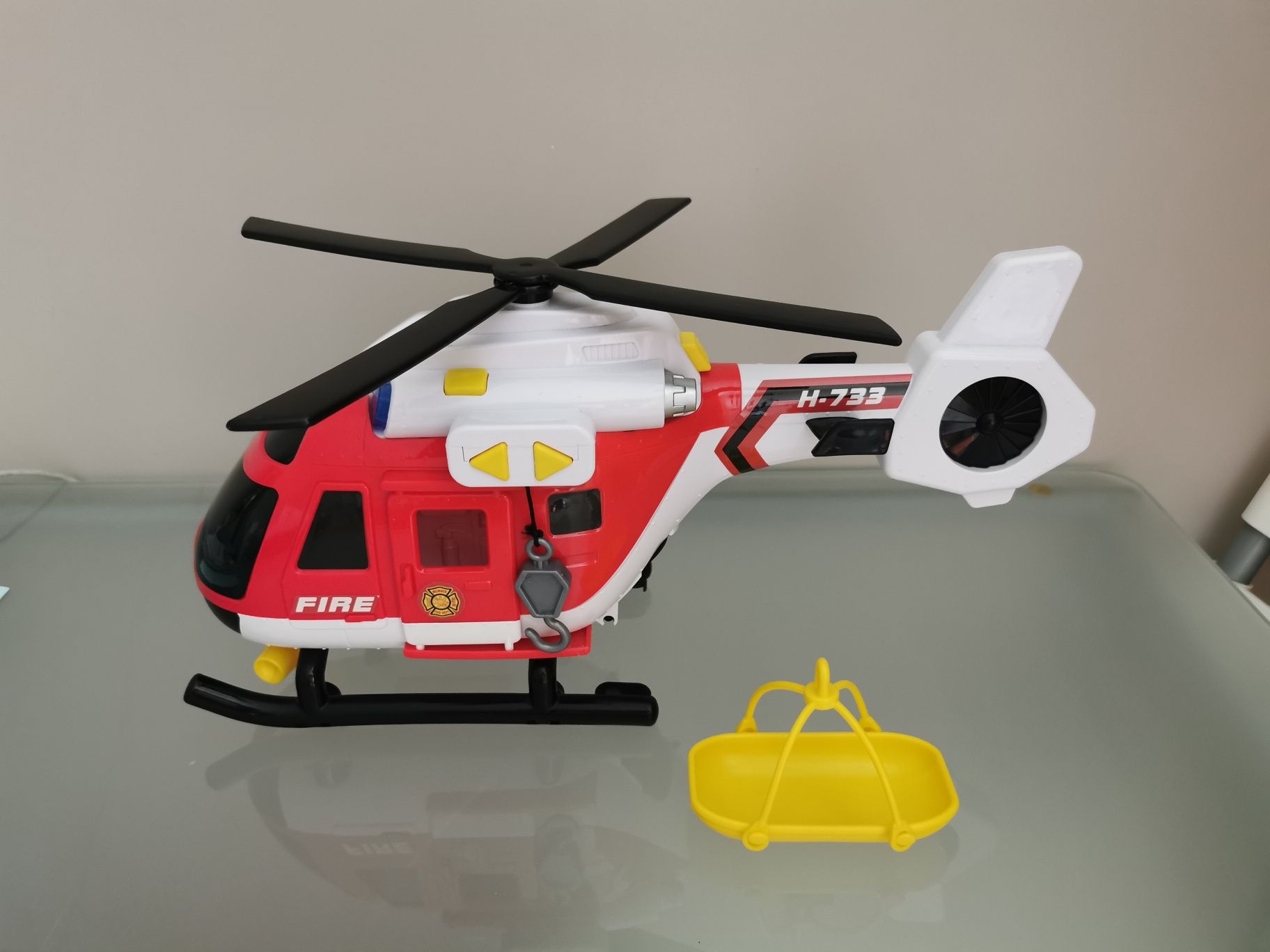 Dumel helikopter strażacki