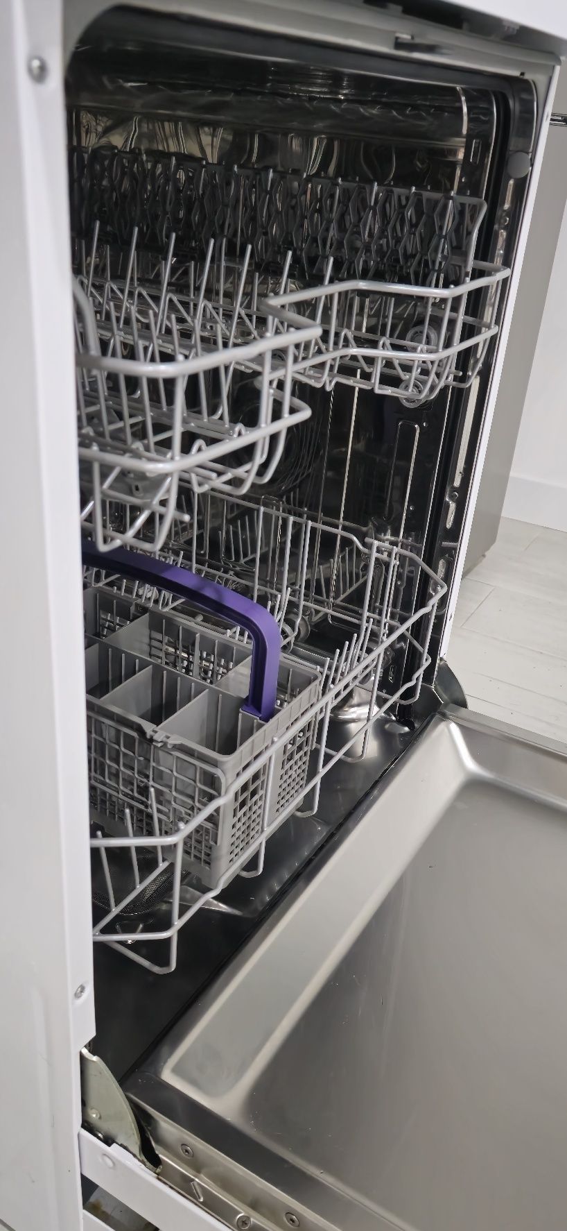 Máquina de Lavar Loiça BEKO DVN05320W (13 Conjuntos) - Com garantia