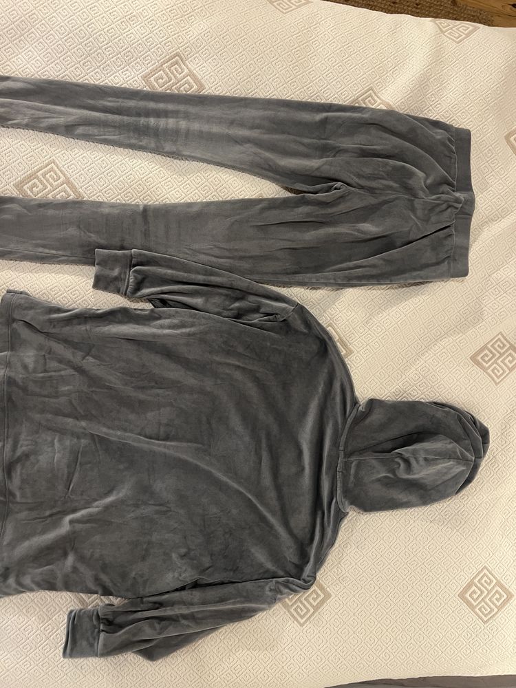 Oysho szary set z polara