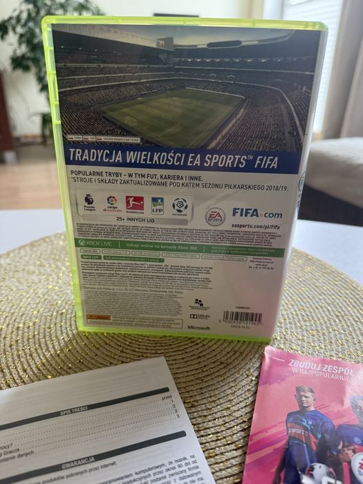 Pudełko Fifa 19 Xbox 360 Legacy PL