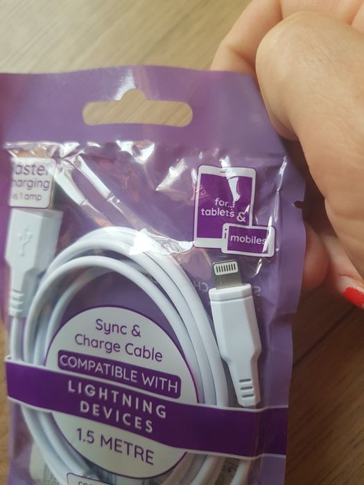 Nowy kabel do IPHONE  , tableta 1.5m