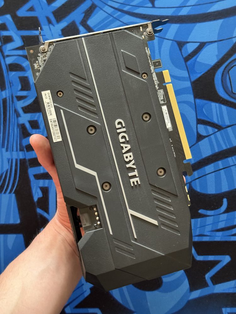 ИГРОВАЯ GIGABYTE GTX 1660Ti 6Gb GDDR6 видеокарта полностью рабочая