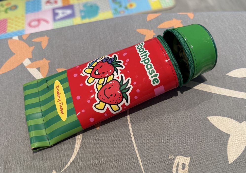 Bolsa para escova e pasta de dentes