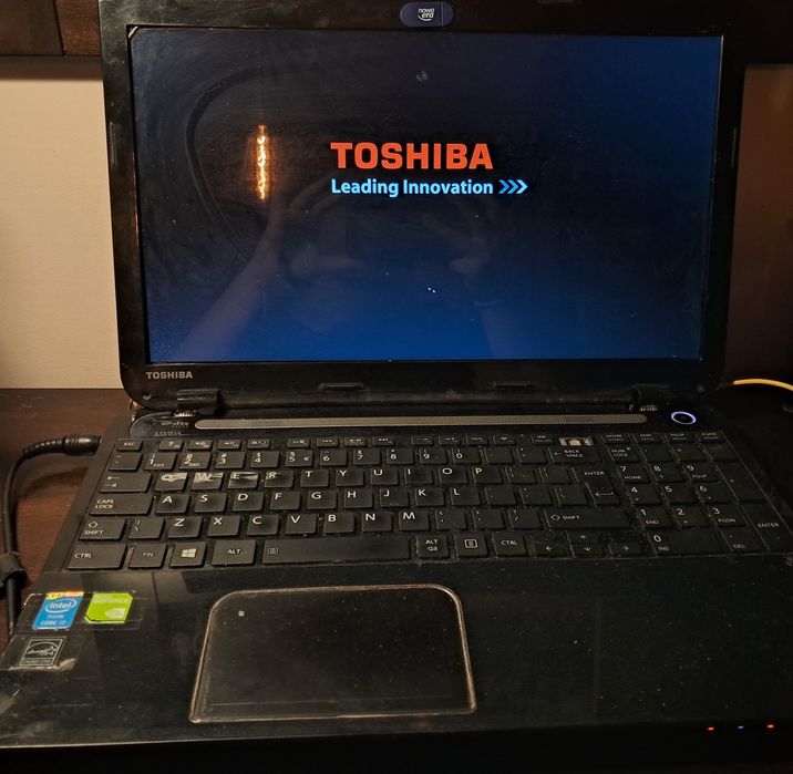 Laptop Toshiba Satellite L50-A