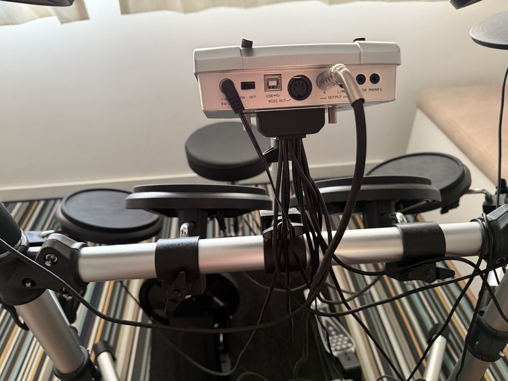Bateria electrónica Millenium MPS-150 E-Drum