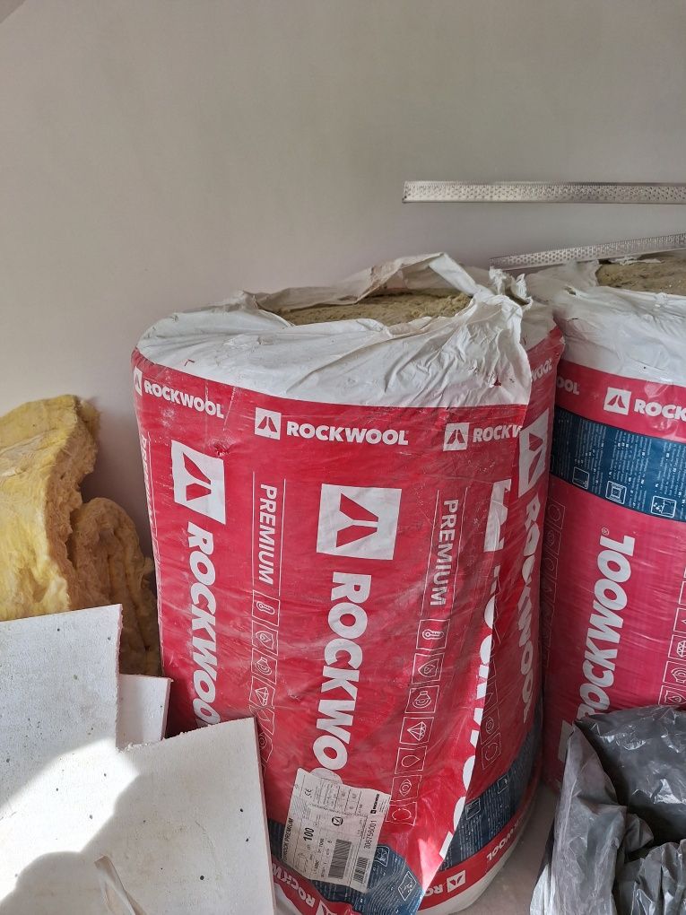 Okno velux plus wata rockwool 3 rolki odbiór osobisty