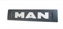 Tabliczka, emblemat. logo, znaczek MAN