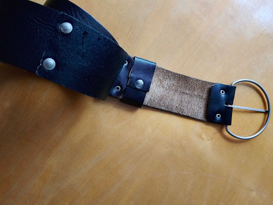 Moja garderoba. Czarny pas. Z bukatowej skóry. Szer. 6 cm.