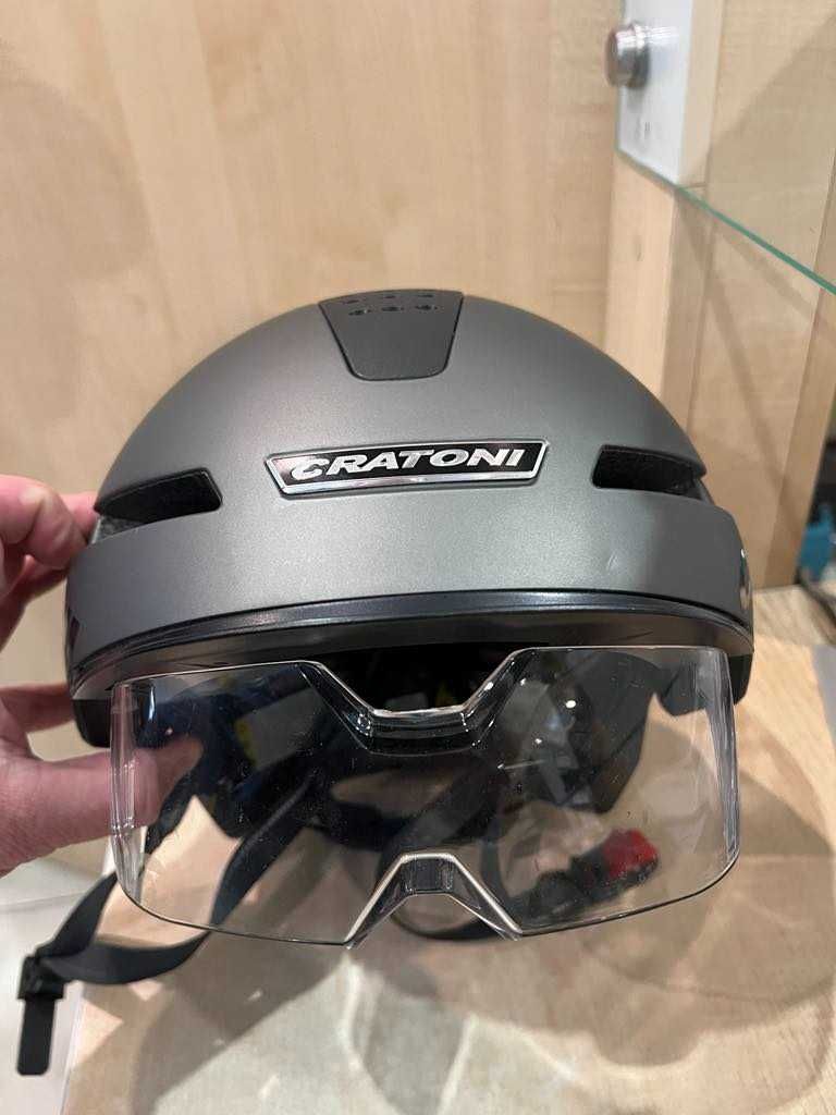 Kask rowerowy Cratoni SMARTRIDE 1,2 r. M/L z okularami/Komis Krzysiek