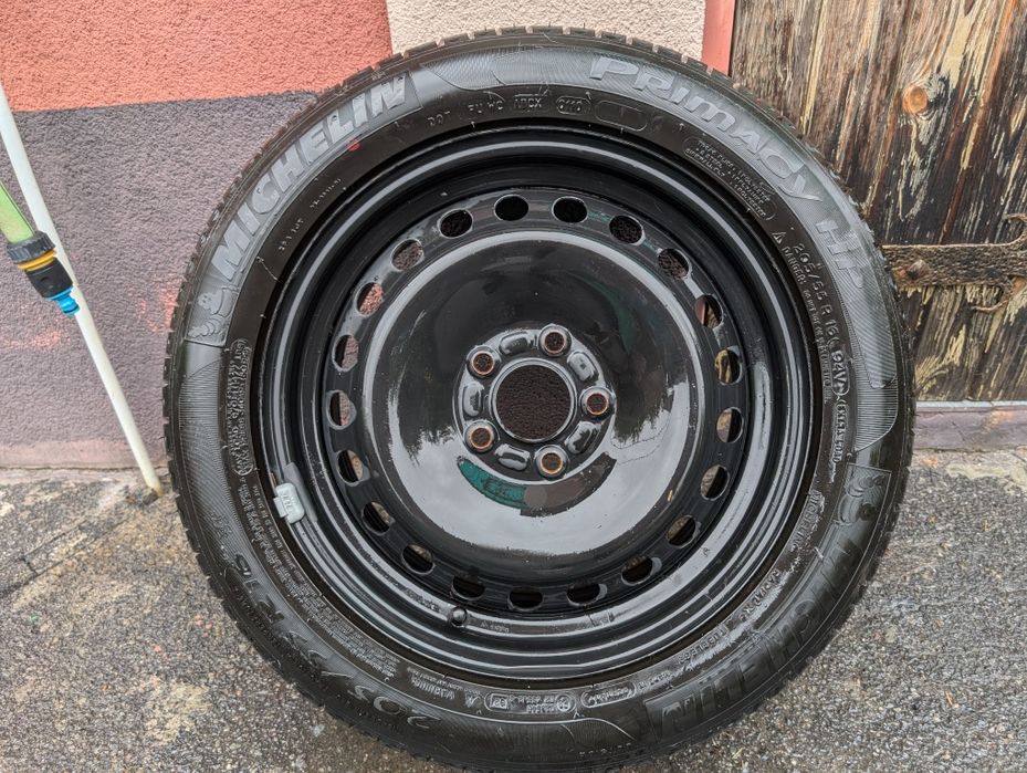 Колесо 205 - 55  Р 16 пробег 10 км
