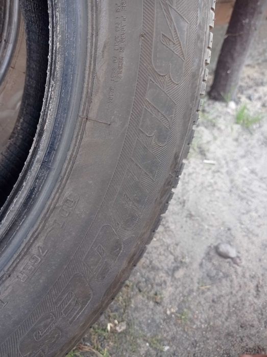 Sprzedam opony 215/60/R17