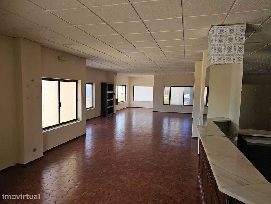 Loja - Praia Dona Ana