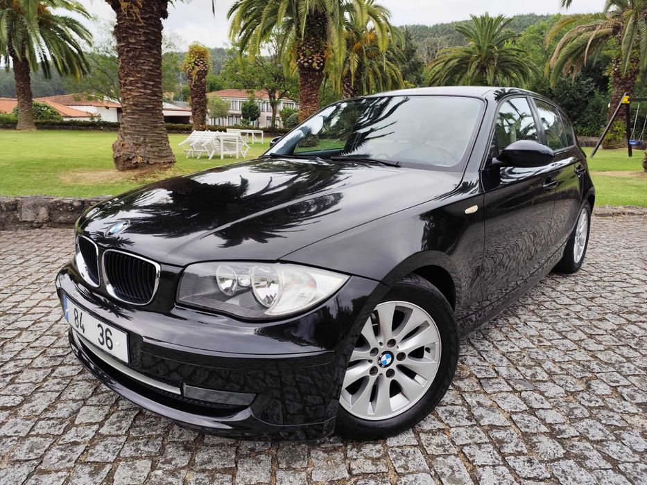 Bmw 118d - Impecável - Aceitor Retoma - Revisão Feita