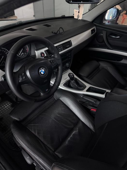 Bmw e90 2009r - 2,0 143km 10 lat w moim posadaniu, bez wkładu