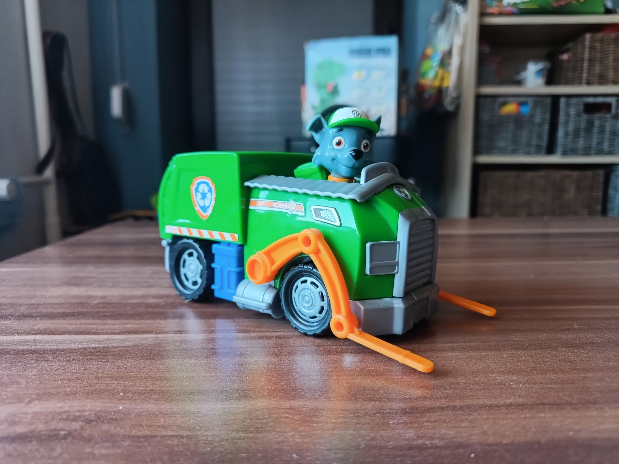 Psi Patrol - Rocky ze śmieciarką