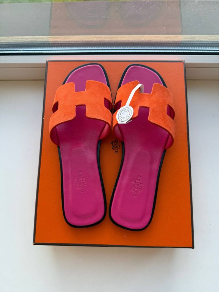 Шльопанці Hermes