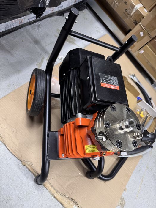 Agregat Do malowania Bezpowietrzny membranowy 900W elektryczny