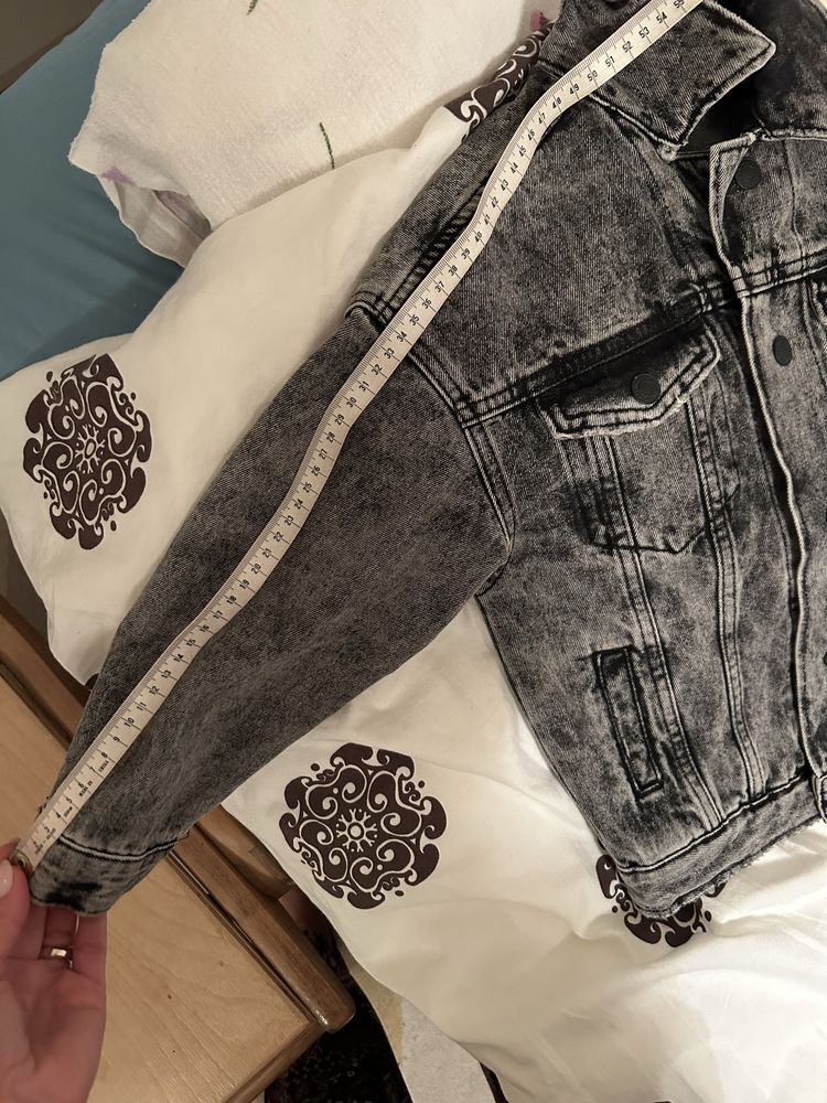 Zara kurtka jeansowa r. 116