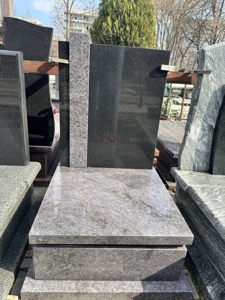 Nagrobki granitowe, urnowe – gotowe pomniki, różne wzory i kolory