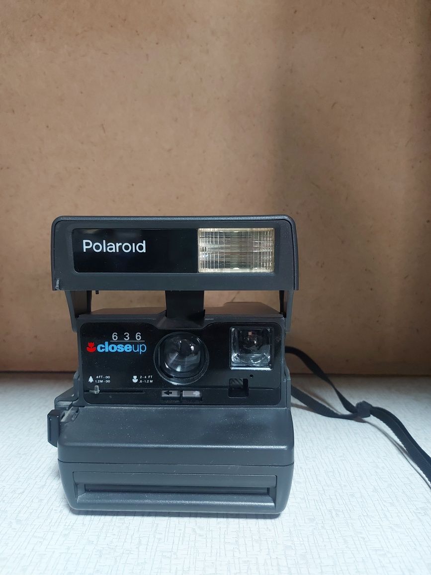 Polaroid 636 Clouseup