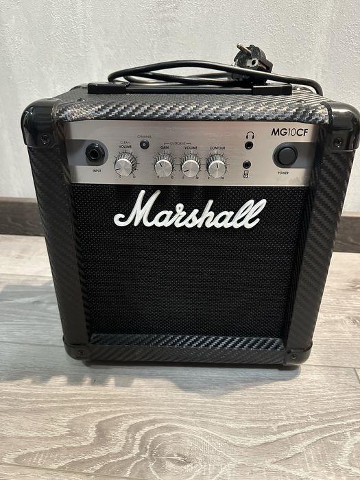 Комбік Marshal MG10CF