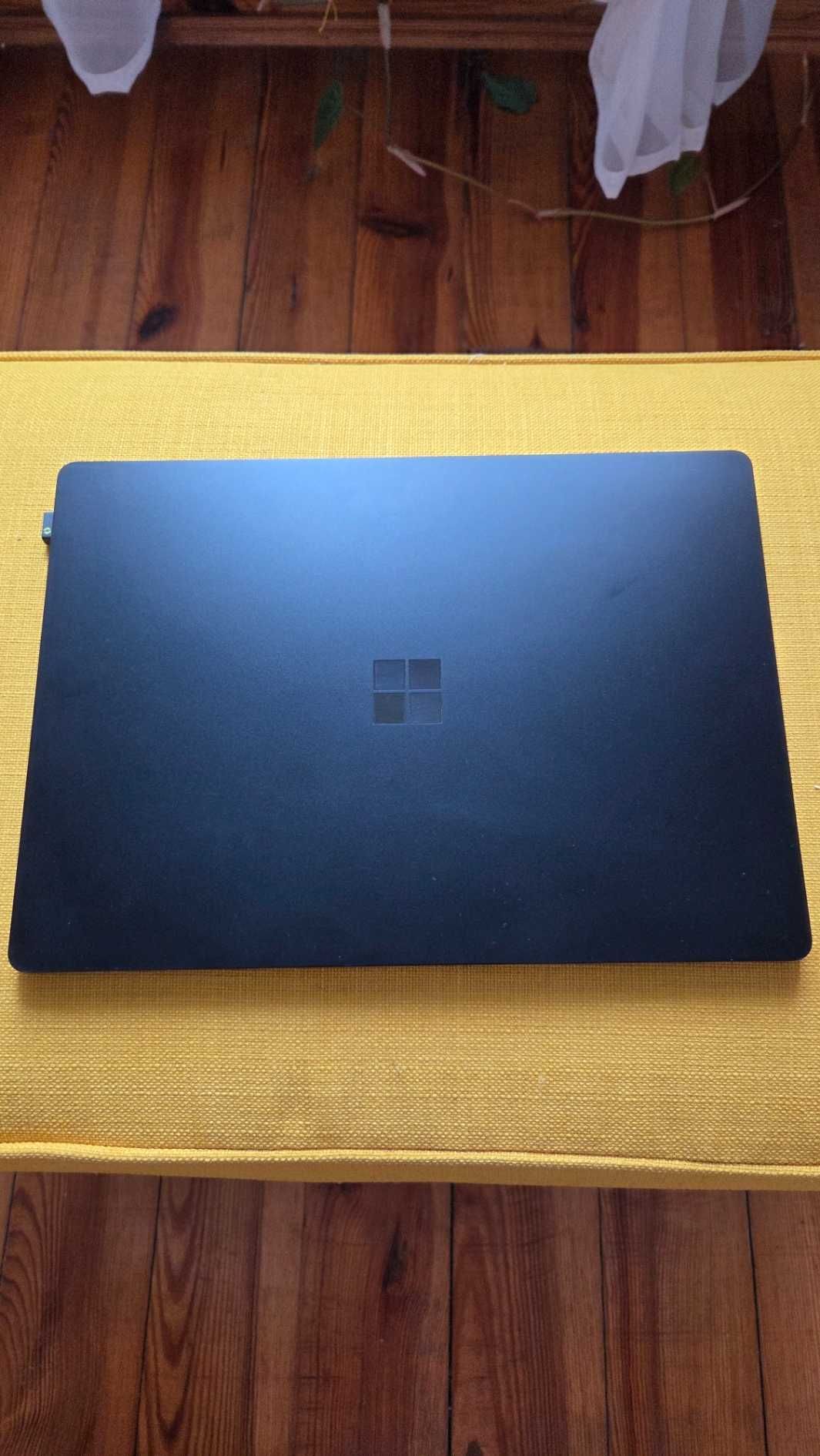 Microsoft Surface Laptop 4 – i7 / 16 GB RAM / 256 GB SSD