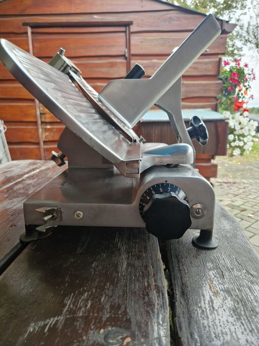 Krajalnica Ma-Ga 310p